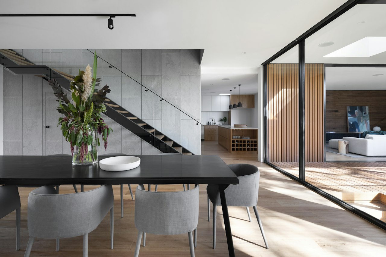 Modern Home Office — Focused Minimal